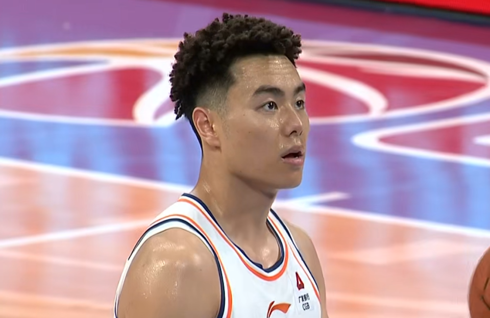 关于开云体育:中超“换帅如换刀”,球迷:这次“手术”能成功吗?的信息 关于开云体育:中超“换帅如换刀”,球迷:这次“手术”能成功吗?的信息