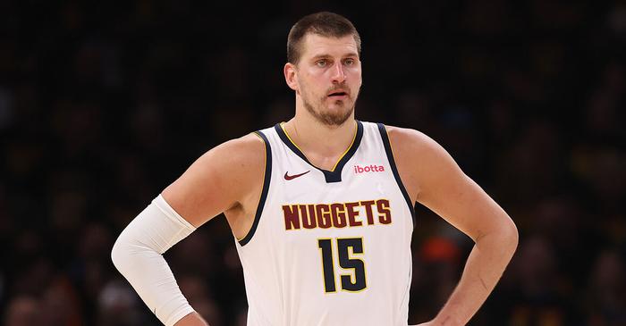 开云体育:掘金队约基奇:如何继续统治内线,带领球队前进?的简单介绍 开云体育:掘金队约基奇:如何继续统治内线,带领球队前进?的简单介绍