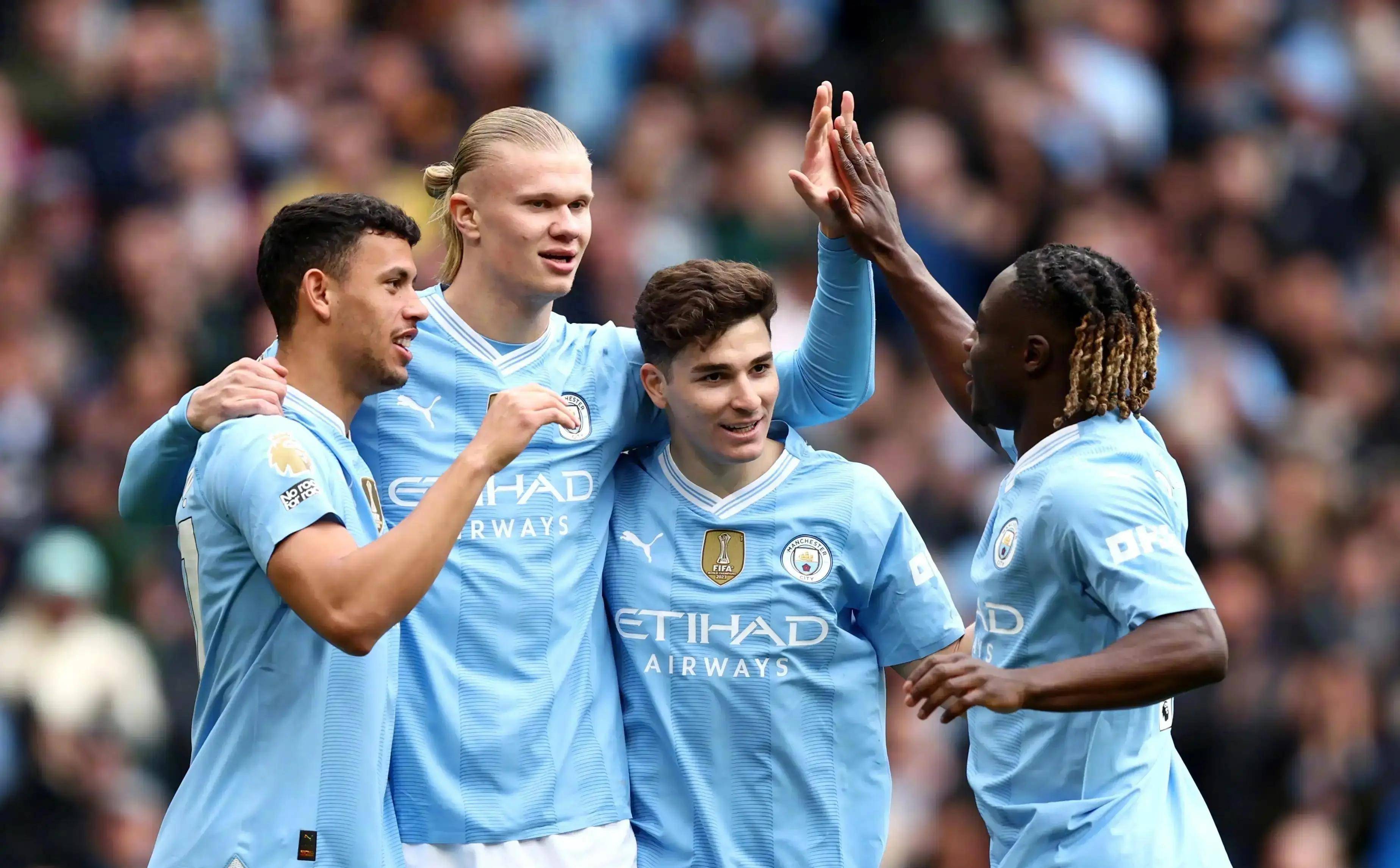 关于开云体育：英超焦点战：曼城与利物浦的巅峰对决的信息