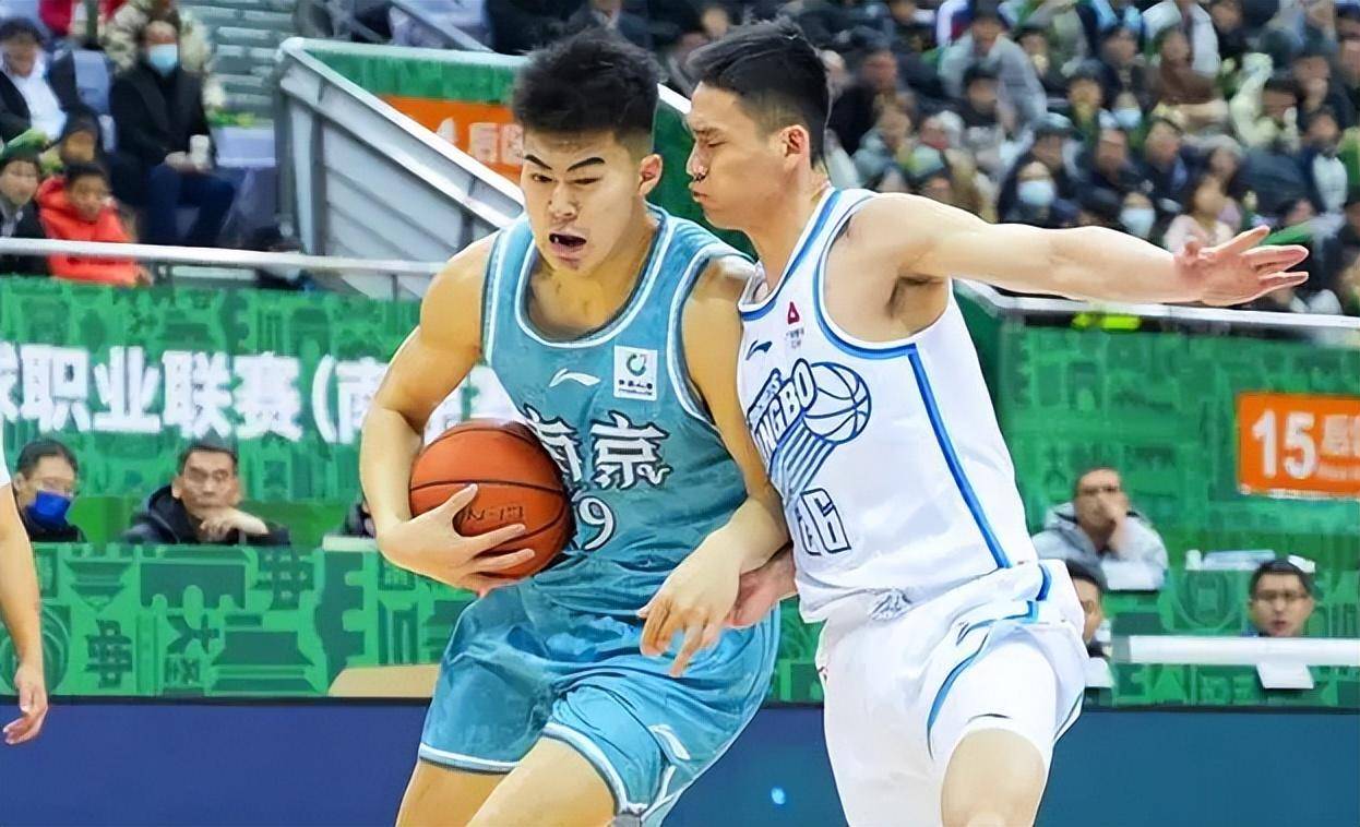 开云体育：中国男篮集训名单公布，新老交替能否顺利完成？的简单介绍